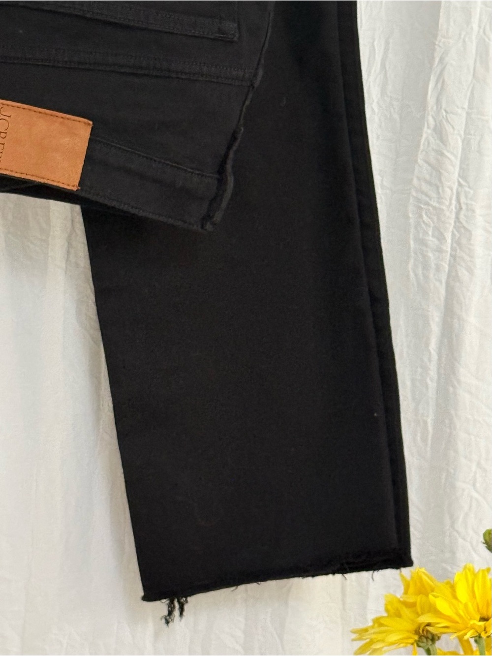 NWT J Crew 9” Demi Boot Crop Jeans 27 Black Raw Hem Stretch Denim Flared Pants